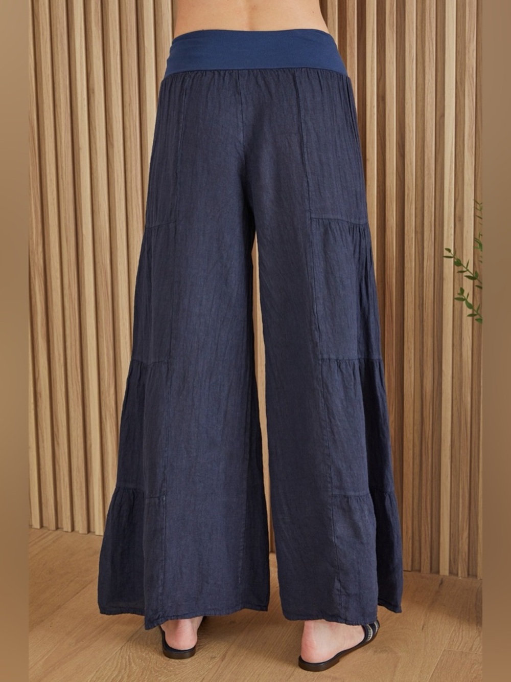 (2-36/255005-SOL-NAVY) LINEN TIERED PALAZZO PANT - Picture 3 of 4